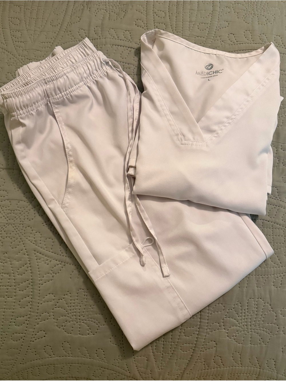 White Scrub Top and Joggers - Elastic Waist Drawstring